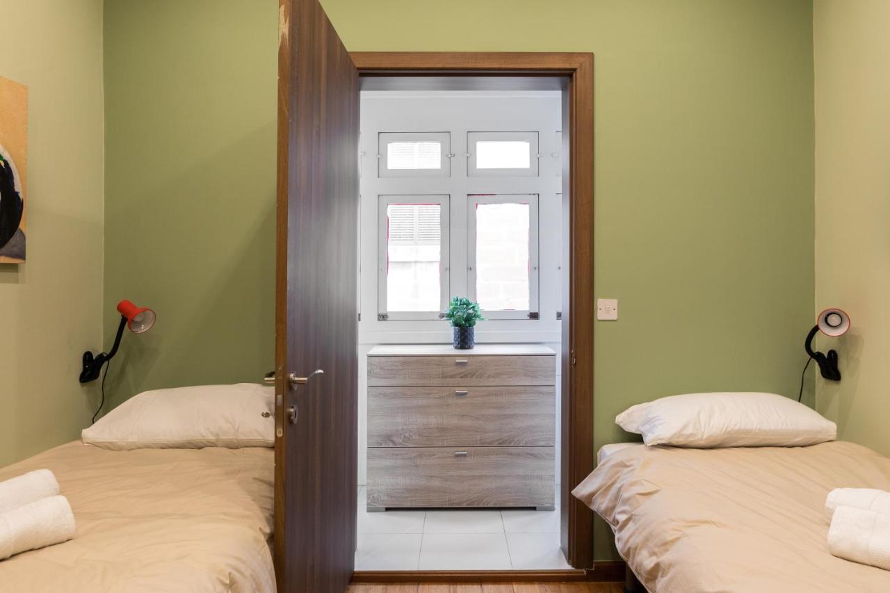 Entire Luxury Sliema Townhouse Steps From Beach エクステリア 写真